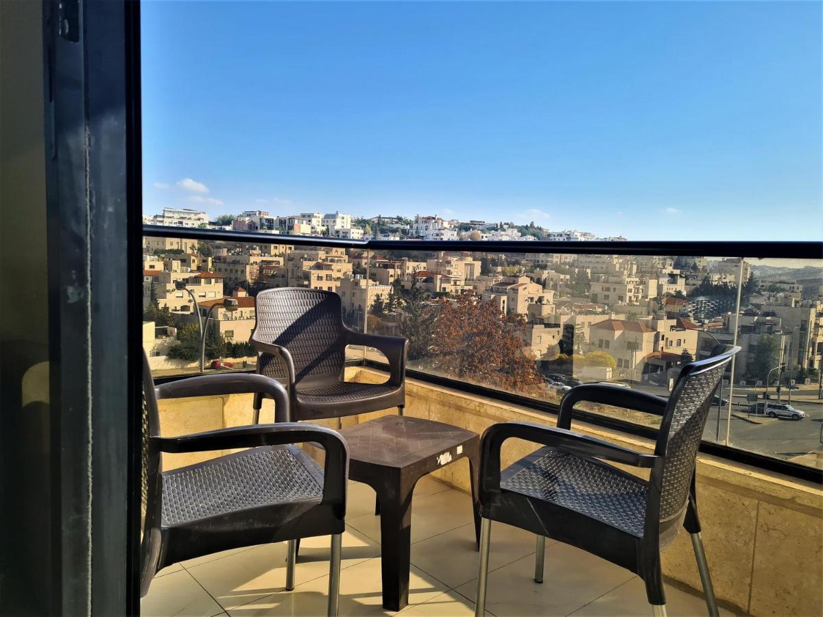 Dair Ghbar Gate Apartments Amman Eksteriør billede