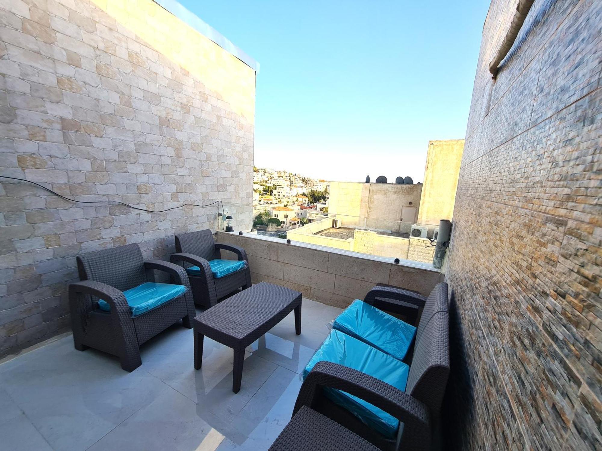 Dair Ghbar Gate Apartments Amman Eksteriør billede