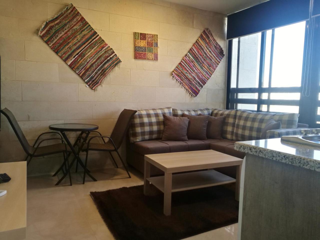 Dair Ghbar Gate Apartments Amman Eksteriør billede